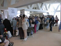 053 - Queue for site selection